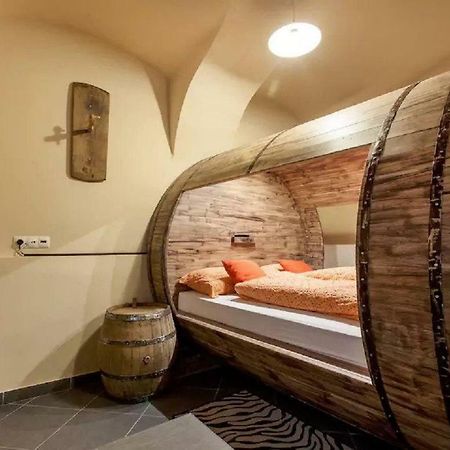 卢布尔雅那Beer & Wine Cellar公寓 外观 照片